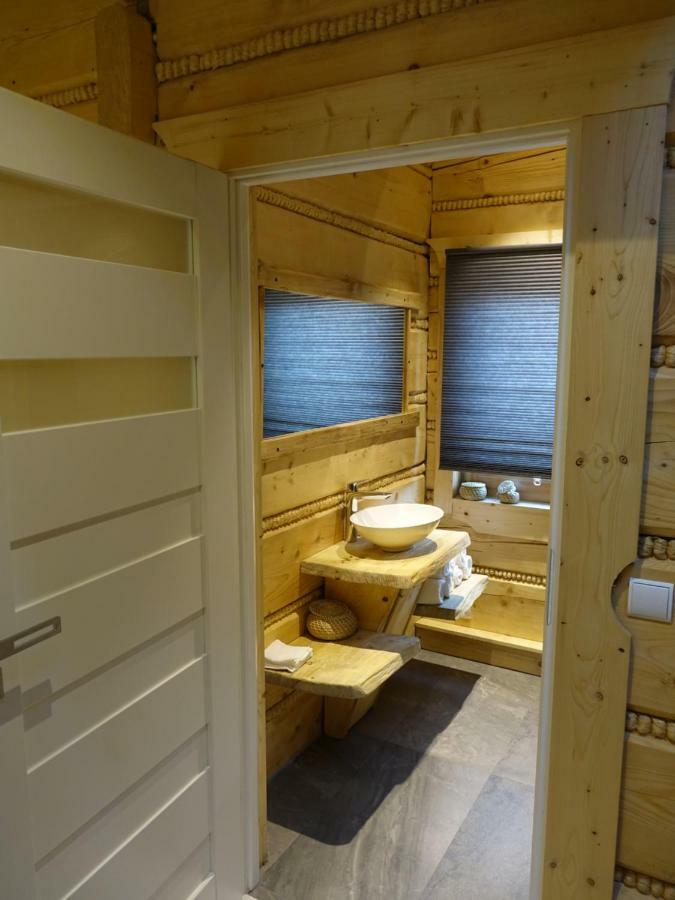 Domki Zawoja Z Jacuzzi ภายนอก รูปภาพ
